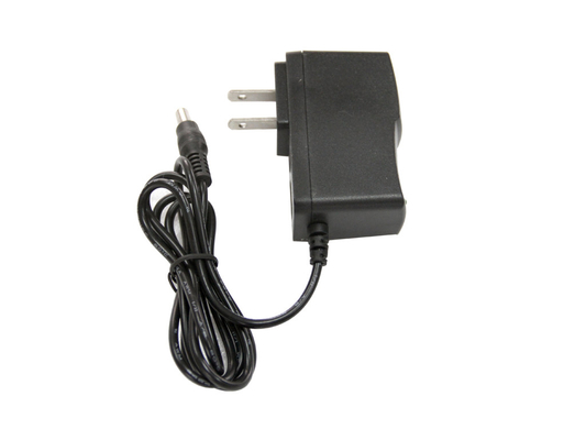 에너지 절약 12 W AC 직류 전원 접합기 240V AC의 보편적인 엇바꾸기 힘 접합기