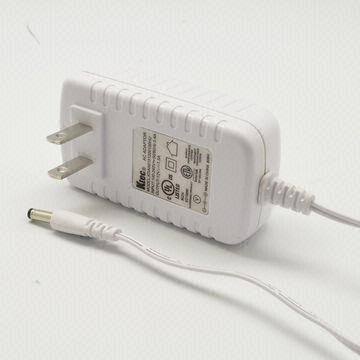 15W 보편적인 교류 전원 접합기, 백색 색깔 수준 v 전력 공급