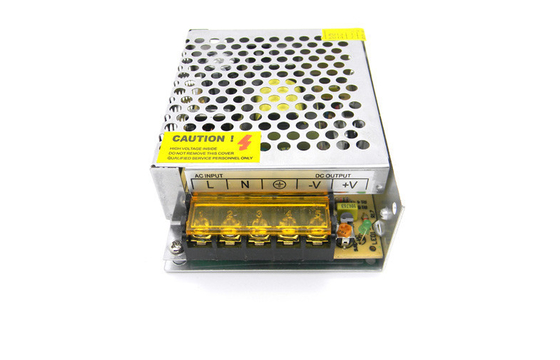 전압 60Watt 단락에 직류 전원 접합기에 AC가 LED에 의하여 점화합니다