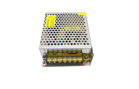 AC100-240V를 가진 직류 전원 접합기 일정한 현재에 AC를 전환하는 200W