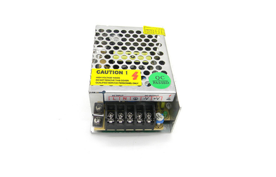 12V 2A 25W 금속은 CCTV 사진기 단 하나 산출 전압 전력 공급 일정한 현재를 쌌습니다