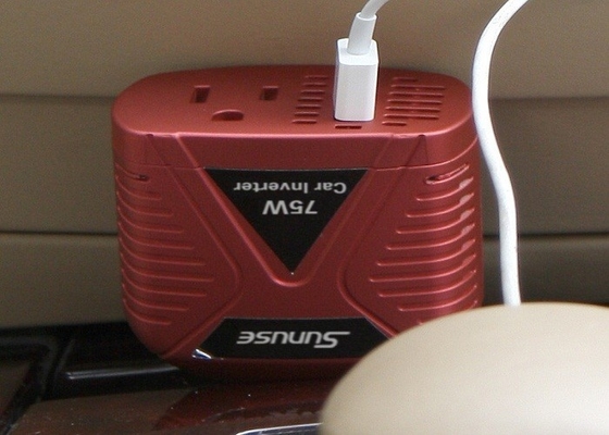 고능률 75w 차 힘 변환장치 12v dc에 담배 점화기 마개를 가진 220v ac