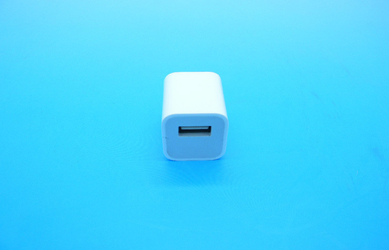 5V 1000mA Apple MP3 MP4를 위한 보편적인 USB 여행 충전기 SAA 마개