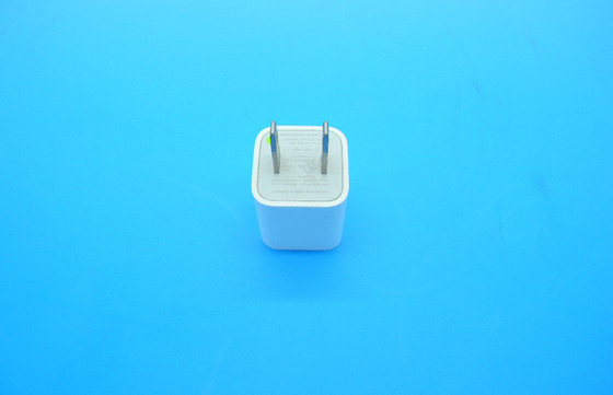 5V 1000mA Apple MP3 MP4를 위한 보편적인 USB 여행 충전기 SAA 마개