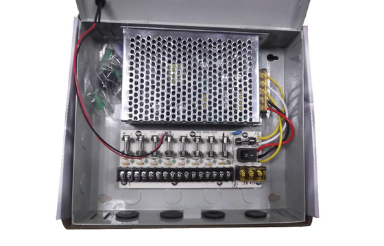 12V 5Amps CCTV 전력 공급 상자 9 채널, CCTV 사진기 전력 공급