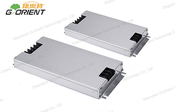 높은 신뢰도 차 LED 전력 공급 126 와트 DC 4.2V 30A는 운전사를 고립시켰습니다