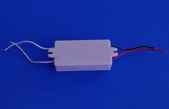 고능률 24w 가로등은 운전사 700ma 일정한 현재 Ac110v/220v를 지도했습니다