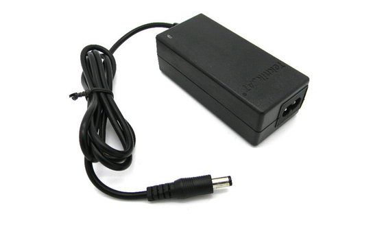 18Volt 45W LED 빛 EU 마개를 위한 탁상용 DC 전원 공급 단락