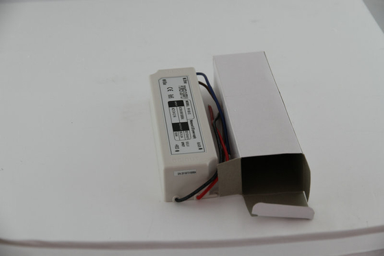 Portable 24명 볼트 콤팩트 일정한 전압 LED 운전사 100W의 옥외 LED 운전사