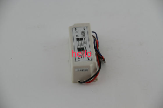 단 하나 산출 LCD 디스플레이 자동적인 피해복구동원을 가진 일정한 전압 LED 운전사 36W 3A