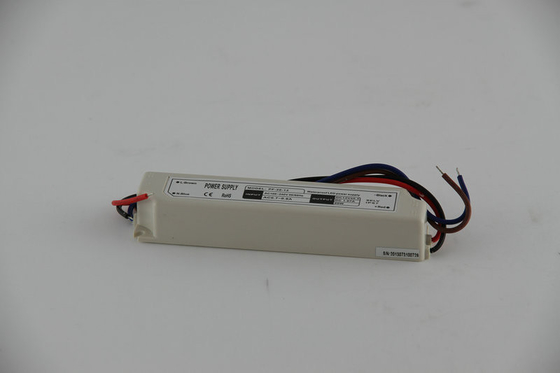 보편적인 AC에 방수 높은 광도 12V 20W 일정한 전압 LED 운전사