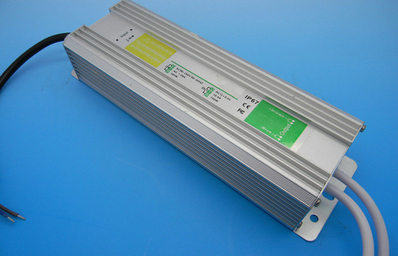 150W는 LED 전력 공급 12V FCC 부 15 세륨 RoHS를 방수 처리합니다