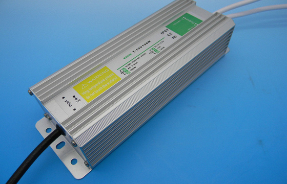 150W는 LED 전력 공급 12V FCC 부 15 세륨 RoHS를 방수 처리합니다