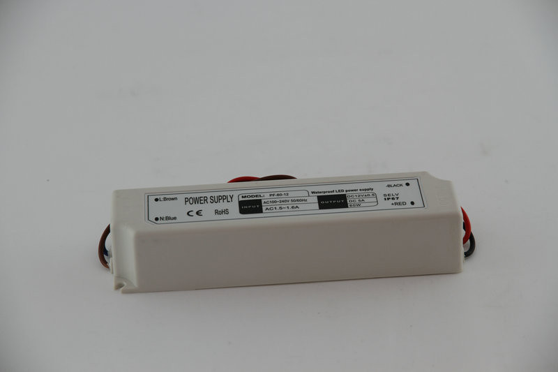 방수 IP67 60W 일정한 전압 LED 운전사 120V AC, 고립된 플라스틱 상자