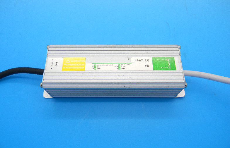높은 Efficency 30W는 LED 빛 EMC IP67 일정한 현재 12V를 위한 전력 공급을 방수 처리합니다